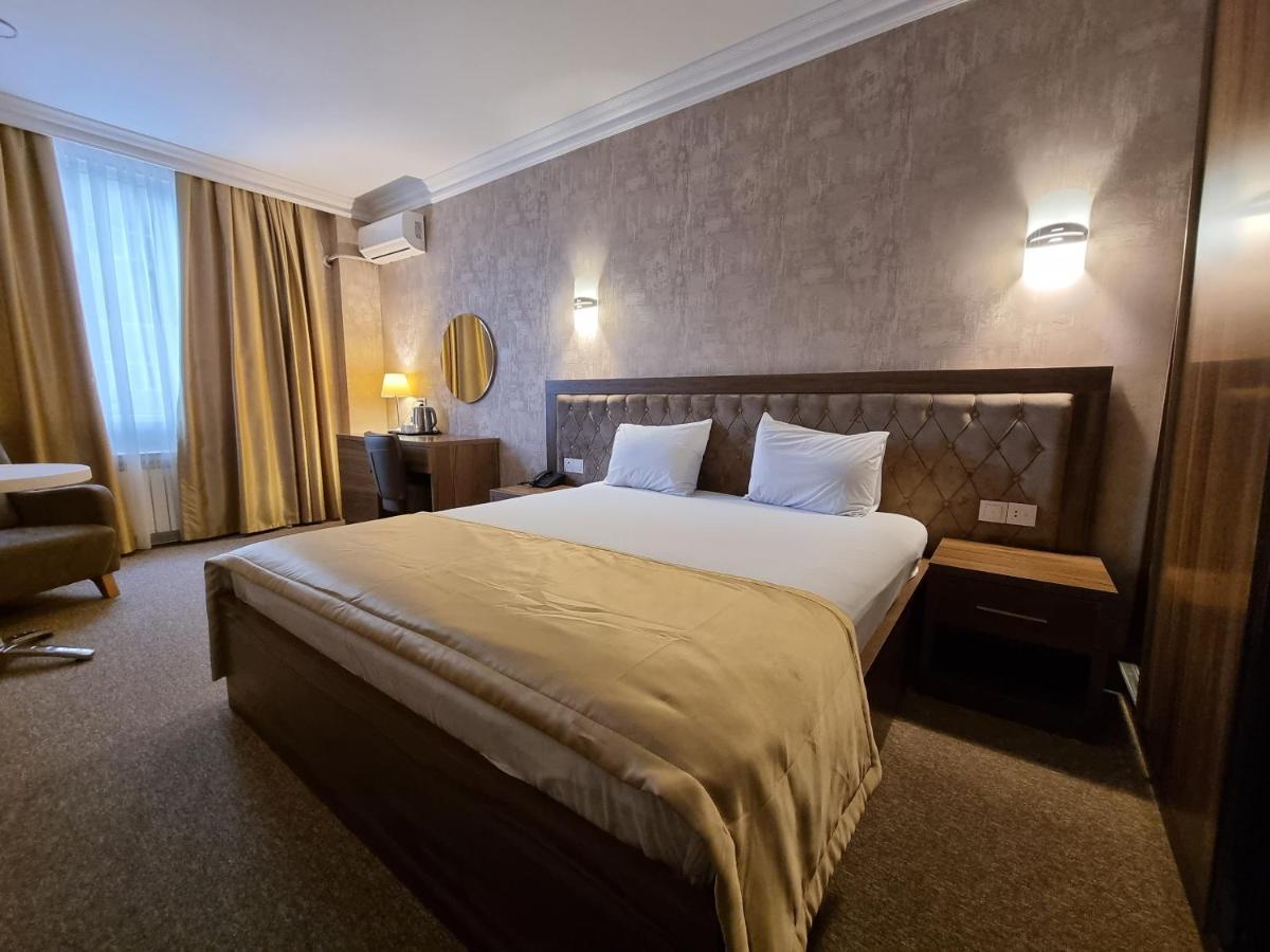 Royal Sapphire Hotel バクー エクステリア 写真