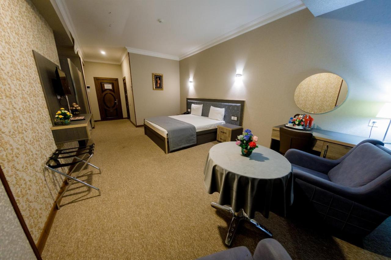 Royal Sapphire Hotel バクー エクステリア 写真
