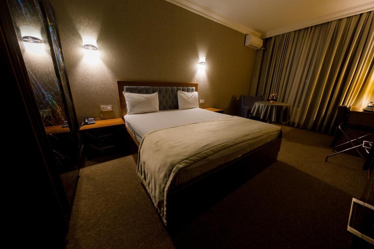 Royal Sapphire Hotel バクー エクステリア 写真