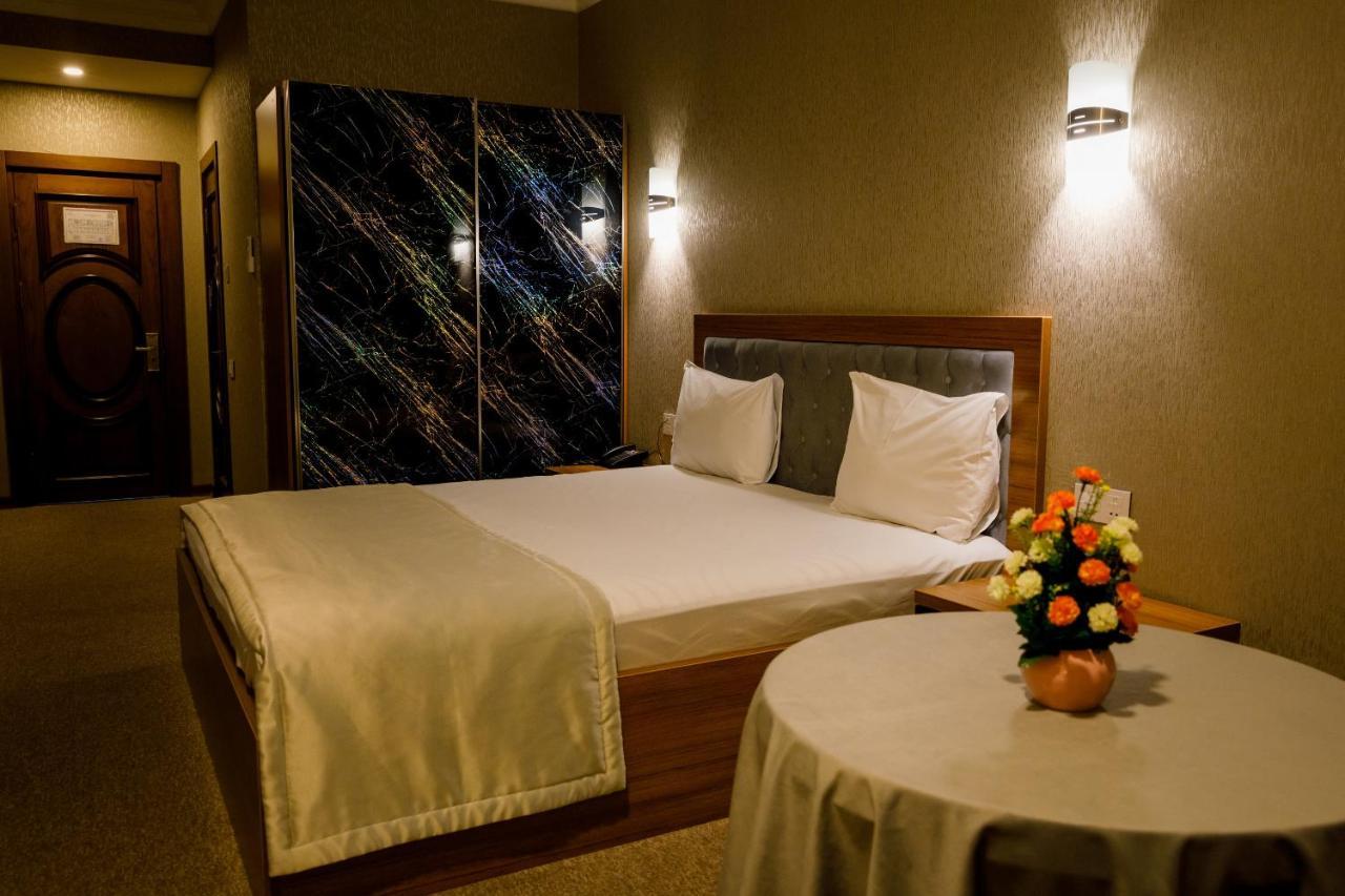 Royal Sapphire Hotel バクー エクステリア 写真