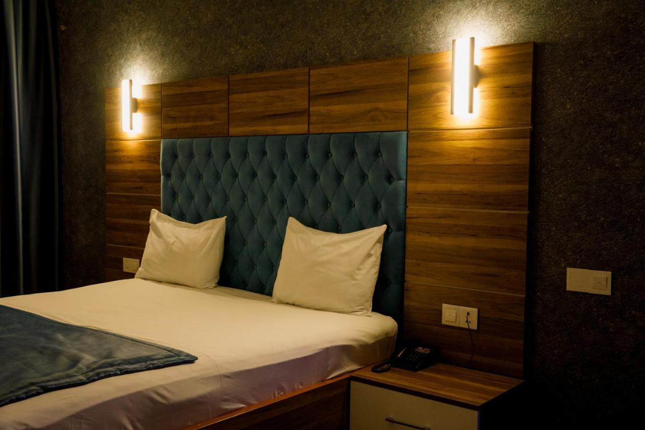 Royal Sapphire Hotel バクー エクステリア 写真